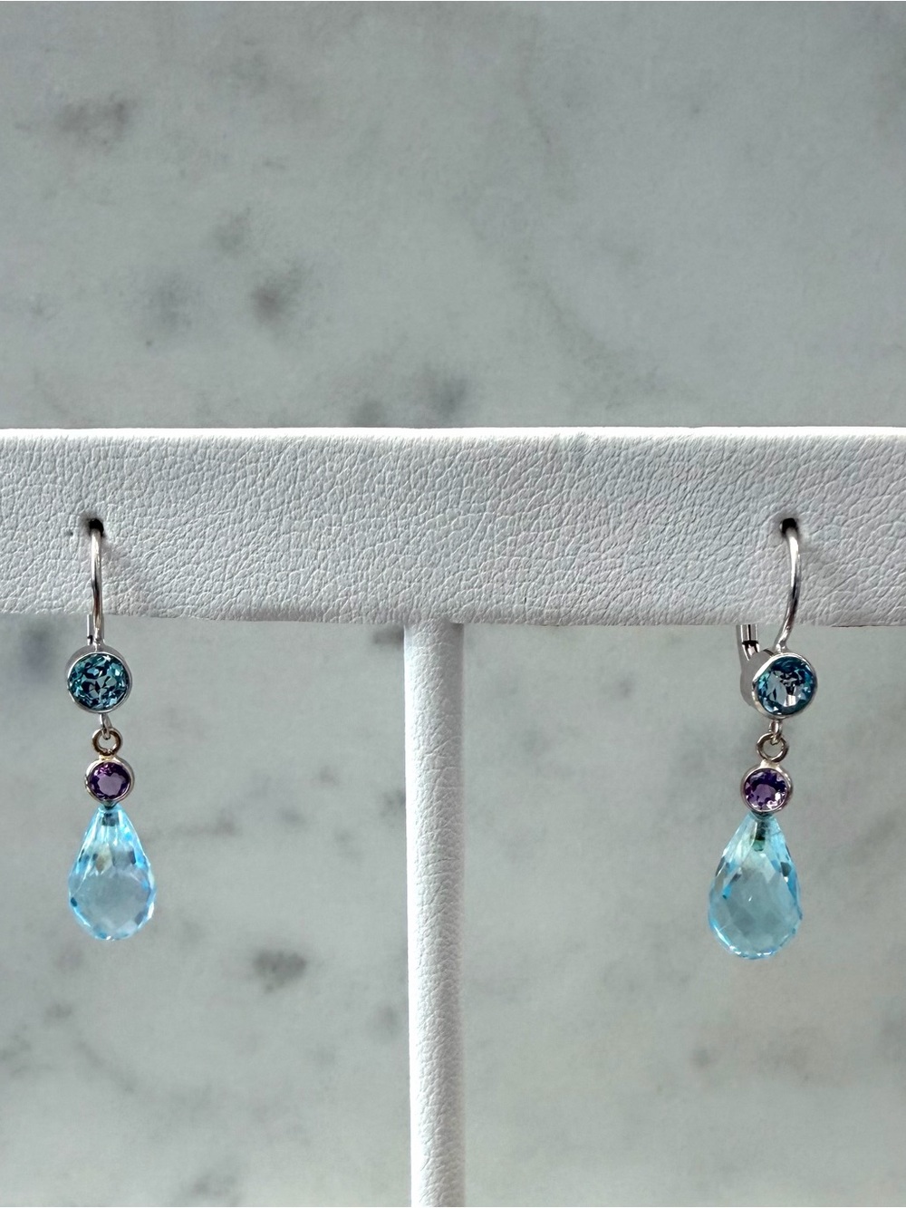 14kw blue and purple drop earrings